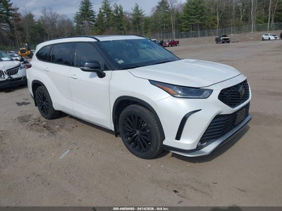 TOYOTA HIGHLANDER 2024