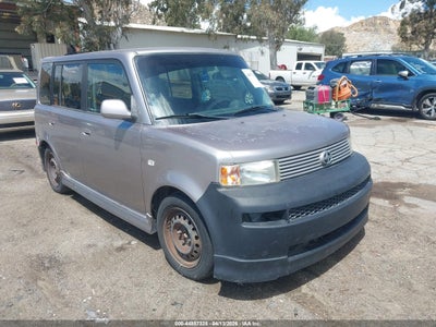 SCION XB 2005