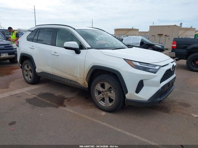 TOYOTA RAV4 2025