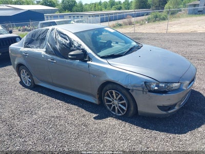 MITSUBISHI LANCER 2015