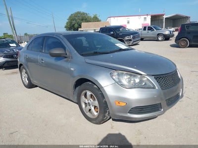 SUZUKI KIZASHI 2012