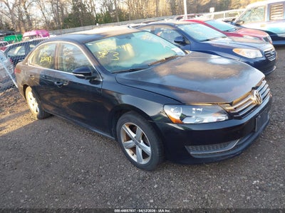 VOLKSWAGEN PASSAT 2012