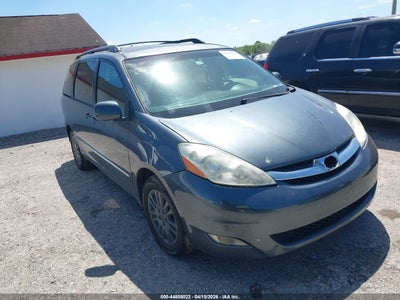 TOYOTA SIENNA 2009