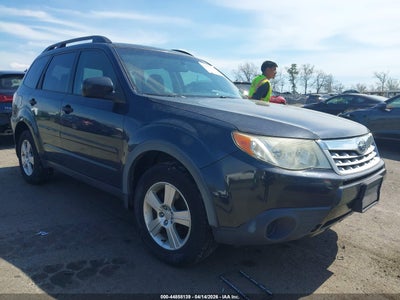 SUBARU FORESTER 2012