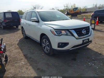 NISSAN PATHFINDER 2017