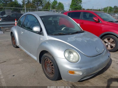 VOLKSWAGEN NEW BEETLE 2000