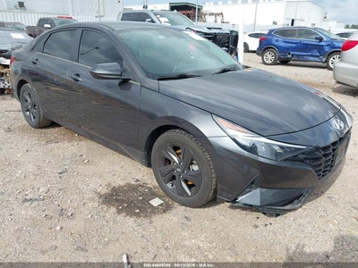 HYUNDAI ELANTRA 2022