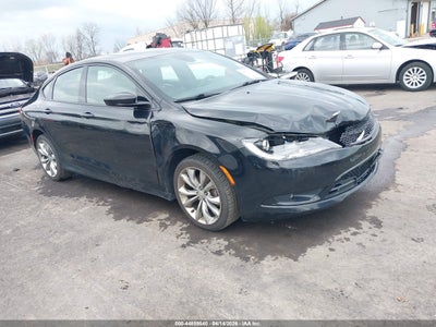 CHRYSLER 200 2015