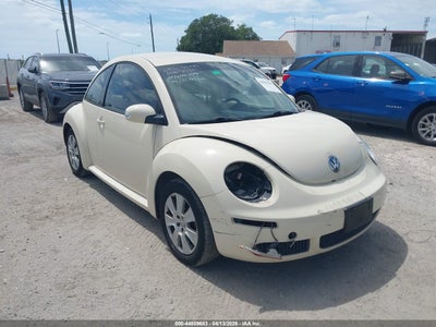 VOLKSWAGEN NEW BEETLE 2008