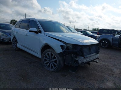 AUDI Q7 2019