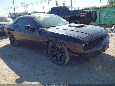DODGE CHALLENGER 2016