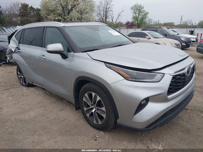 TOYOTA HIGHLANDER 2021