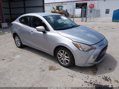 TOYOTA YARIS IA 2018