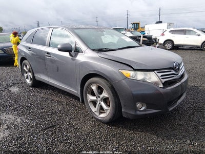 TOYOTA VENZA 2011