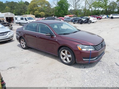 VOLKSWAGEN PASSAT 2014
