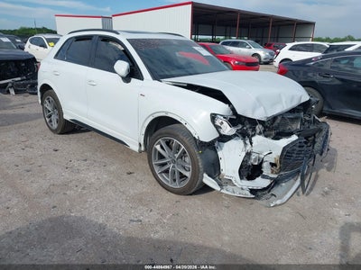 AUDI Q3 2024