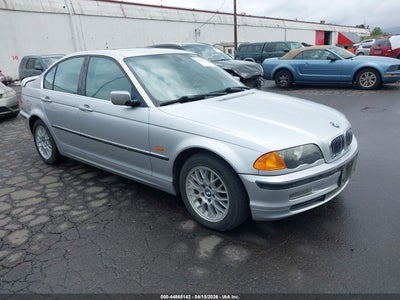 BMW 328I 2000