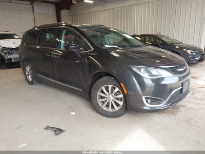 CHRYSLER PACIFICA 2019