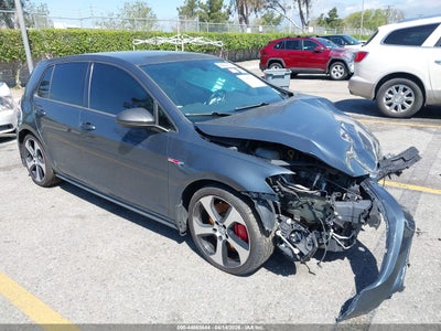 VOLKSWAGEN GOLF GTI 2019