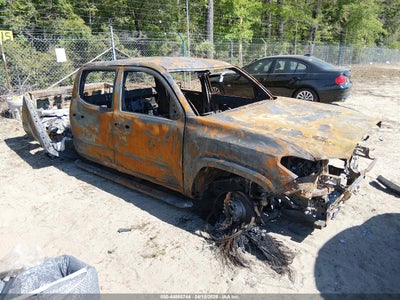TOYOTA TACOMA 2018