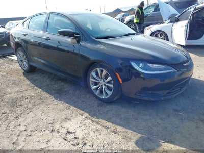 CHRYSLER 200 2016
