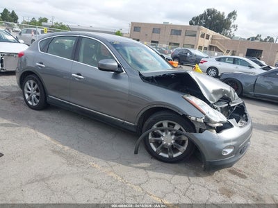 INFINITI EX35 2011