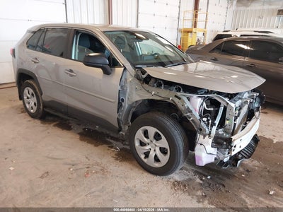 TOYOTA RAV4 2025