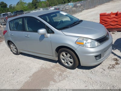 NISSAN VERSA 2011