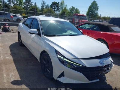HYUNDAI ELANTRA 2022