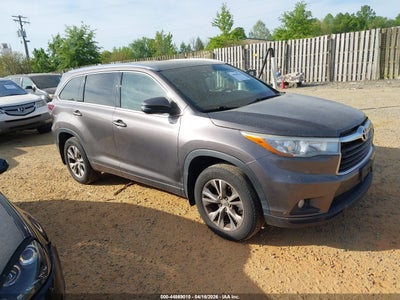 TOYOTA HIGHLANDER 2015