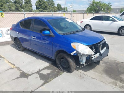 NISSAN VERSA 2014