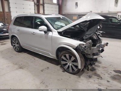 VOLVO XC90 2022