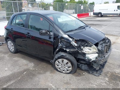TOYOTA YARIS 2011