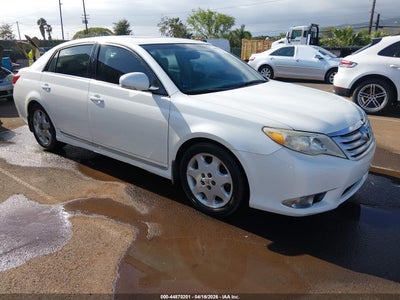 TOYOTA AVALON 2011