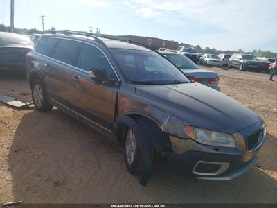 VOLVO XC70 2011