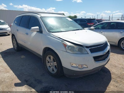 CHEVROLET TRAVERSE 2011