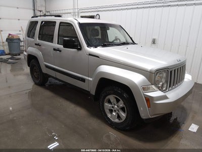 JEEP LIBERTY 2012