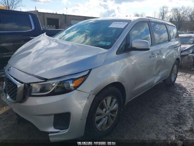 KIA SEDONA 2016
