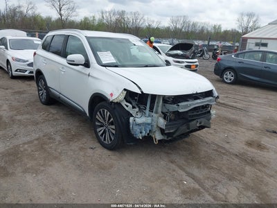 MITSUBISHI OUTLANDER 2019