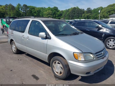 TOYOTA SIENNA 2002