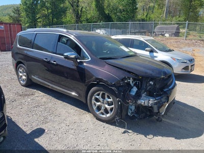 CHRYSLER PACIFICA 2017