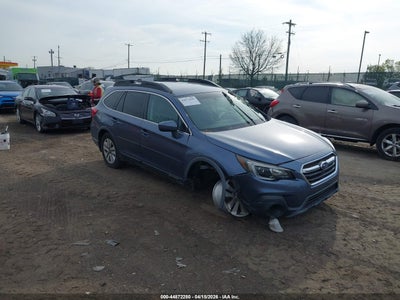 SUBARU OUTBACK 2018
