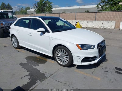 AUDI A3 E-TRON 2016
