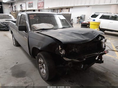NISSAN FRONTIER 2000