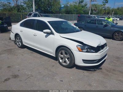 VOLKSWAGEN PASSAT 2015