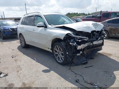 BMW X7 2021