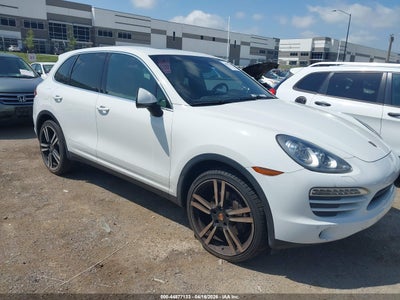 PORSCHE CAYENNE 2012