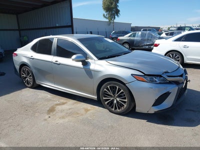 TOYOTA CAMRY 2019