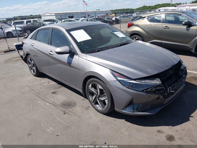 HYUNDAI ELANTRA 2022