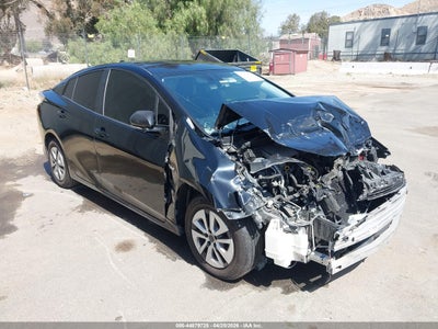 TOYOTA PRIUS 2016